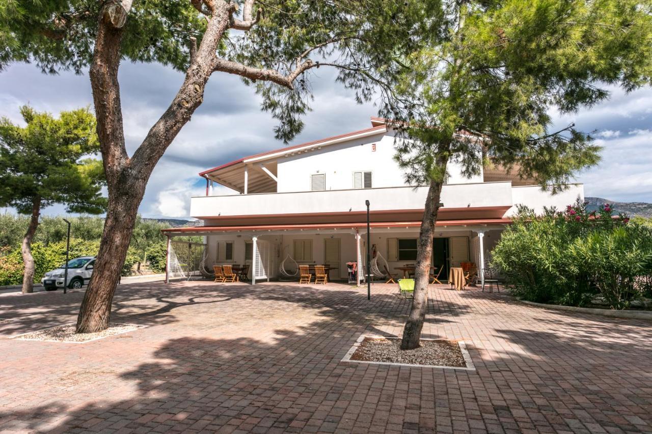 Villaggio Baia Del Monaco Манфредония Екстериор снимка