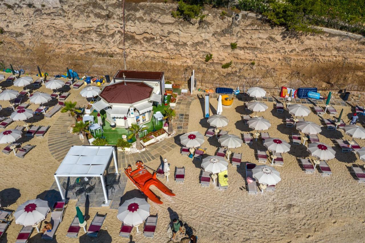 Villaggio Baia Del Monaco Манфредония Екстериор снимка