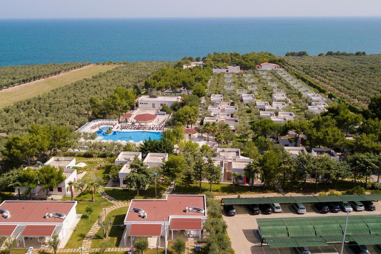 Villaggio Baia Del Monaco Манфредония Екстериор снимка