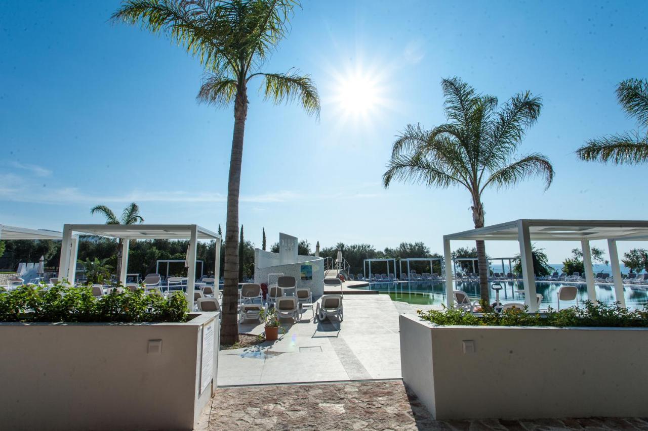 Villaggio Baia Del Monaco Манфредония Екстериор снимка